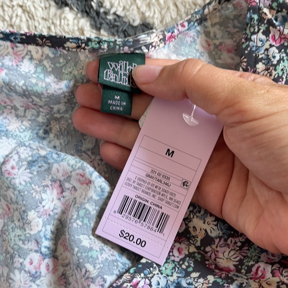 SOLD Floral crop top blouse - Picture 4 of 4